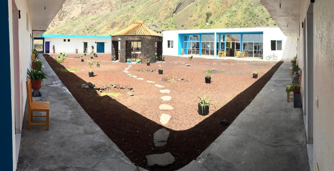 Casa Marisa 2.0 Hotel Portela Luaran gambar